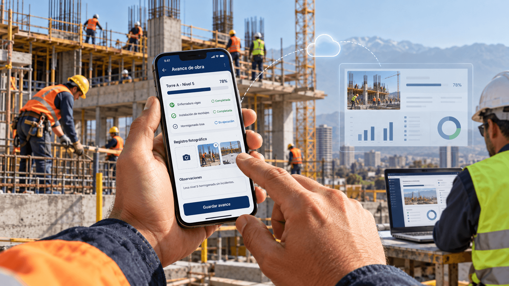 Trabajador en una obra registrando el avance en una app móvil conectada al panel de la oficina